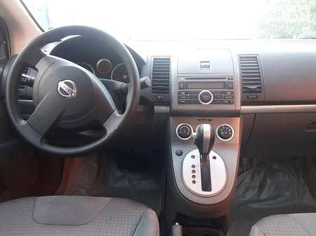 Nissan Sentra 2008  випуску Херсон з двигуном 2 л бензин седан автомат за 4000 долл. 