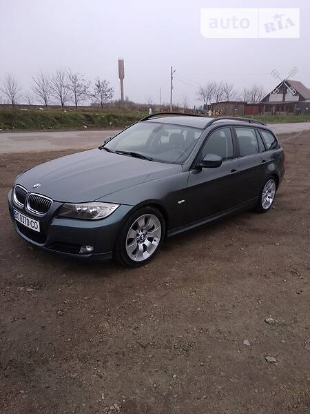 BMW 318 2009  випуску Тернопіль з двигуном 2 л дизель універсал механіка за 7400 долл. 