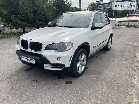 BMW X5 2010  випуску Тернопіль з двигуном 3 л бензин позашляховик автомат за 13000 долл. 