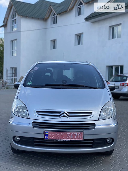 Citroen Xsara Picasso 2008  випуску Хмельницький з двигуном 1.6 л бензин мінівен механіка за 5250 долл. 