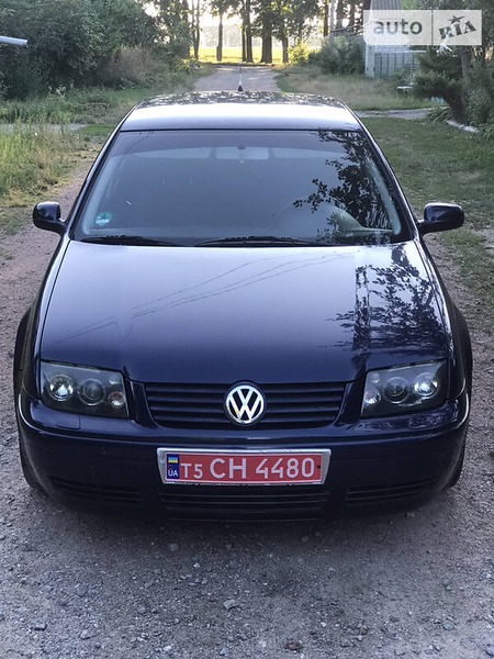 Volkswagen Bora 2001  випуску Житомир з двигуном 1.4 л бензин седан механіка за 4600 долл. 