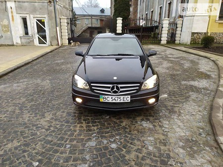 Mercedes-Benz CLC 180 2009  випуску Львів з двигуном 0 л бензин купе механіка за 11200 долл. 