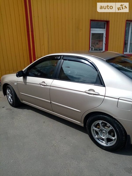 KIA Cerato 2006  випуску Миколаїв з двигуном 1.6 л  седан механіка за 5250 долл. 