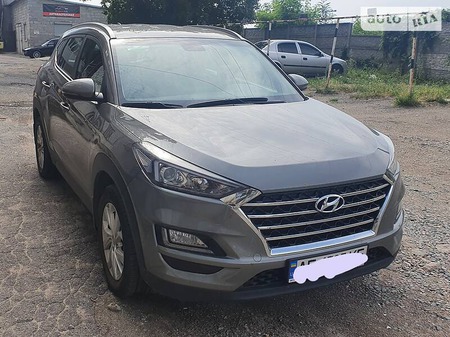 Hyundai Tucson 2018  випуску Дніпро з двигуном 2 л бензин позашляховик автомат за 22500 долл. 