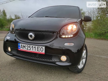 Smart ForFour 2017  випуску Івано-Франківськ з двигуном 1 л бензин хэтчбек механіка за 13800 долл. 