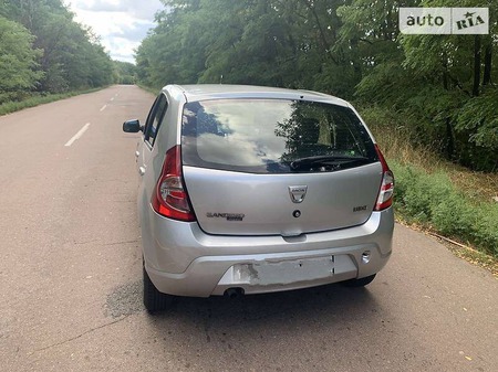 Dacia Sandero 2009  випуску Полтава з двигуном 1.5 л дизель хэтчбек механіка за 5000 долл. 