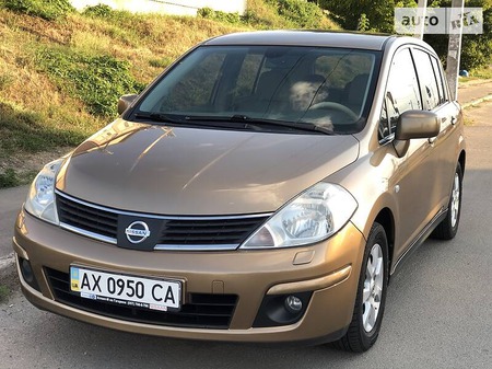 Nissan Tiida 2008  випуску Харків з двигуном 0 л бензин хэтчбек автомат за 7500 долл. 