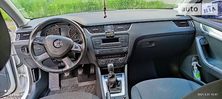 Skoda Octavia 2014  випуску Луцьк з двигуном 1.8 л бензин універсал механіка за 9999 долл. 