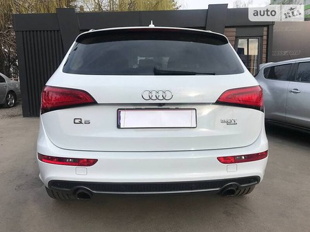 Audi Q5 2013  випуску Хмельницький з двигуном 3 л бензин позашляховик автомат за 23600 долл. 