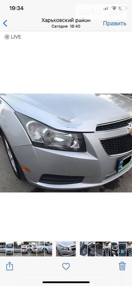 Chevrolet Cruze 2012  випуску Харків з двигуном 1.4 л бензин седан  за 8300 долл. 