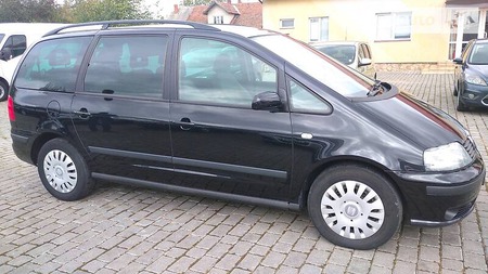 Volkswagen Sharan 2009  випуску Львів з двигуном 2 л  універсал механіка за 8950 долл. 