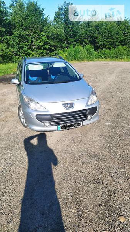 Peugeot 307 2007  випуску Львів з двигуном 1.6 л дизель універсал механіка за 5500 долл. 