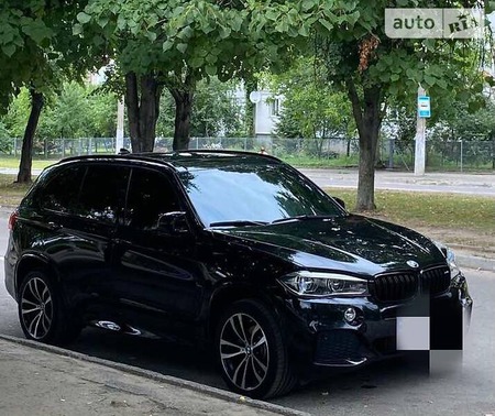 BMW X5 M 2016  випуску Львів з двигуном 3 л бензин позашляховик автомат за 39900 долл. 