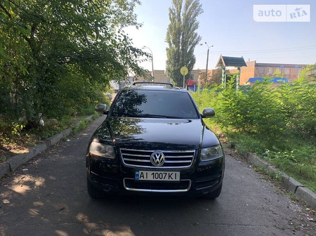 Volkswagen Touareg 2006  випуску Київ з двигуном 3.2 л бензин позашляховик автомат за 9500 долл. 