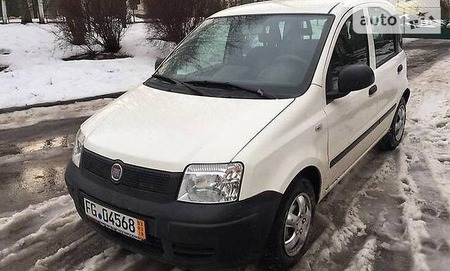 Fiat Panda 2011  випуску Тернопіль з двигуном 1.2 л бензин хэтчбек механіка за 2700 долл. 