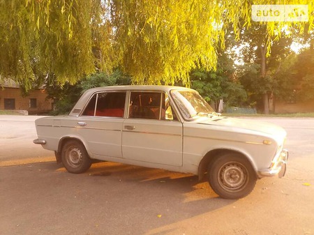 Lada 2103 1974  випуску Кропивницький з двигуном 1.5 л бензин седан механіка за 900 долл. 