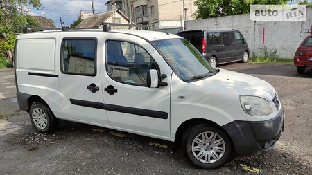 Fiat Doblo 2007  випуску Хмельницький з двигуном 1.9 л дизель мінівен механіка за 5750 долл. 