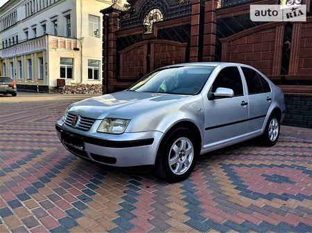 Volkswagen Bora 2005  випуску Житомир з двигуном 1.6 л бензин універсал  за 4950 долл. 