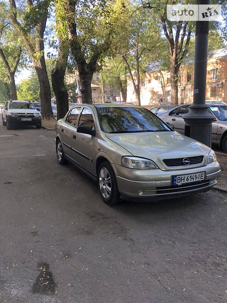 Opel Astra 2007  випуску Одеса з двигуном 1.4 л бензин седан автомат за 4600 долл. 