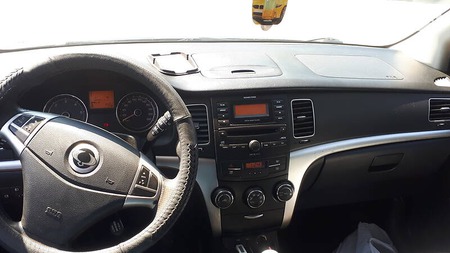 SsangYong Korando 2011  випуску Луганськ з двигуном 2 л дизель позашляховик механіка за 8700 долл. 