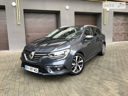 Renault Megane 2016  випуску Тернопіль з двигуном 1.5 л дизель універсал автомат за 14900 долл. 