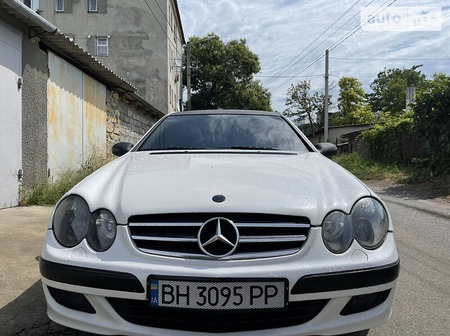 Mercedes-Benz CLK 270 2005  випуску Одеса з двигуном 2.7 л дизель купе автомат за 9300 долл. 