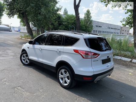 Ford Kuga 2013  випуску Київ з двигуном 1.6 л бензин позашляховик автомат за 12200 долл. 