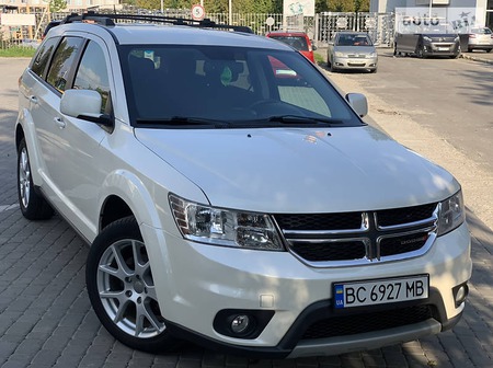 Dodge Journey 2014  випуску Львів з двигуном 3.6 л бензин універсал автомат за 14000 долл. 