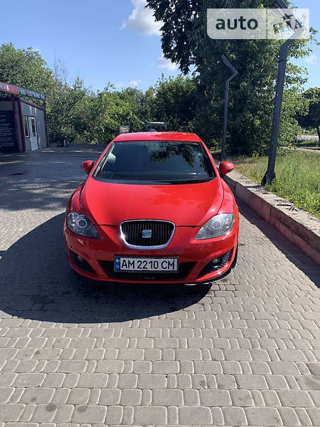 Seat Leon 2010  випуску Житомир з двигуном 1.9 л дизель хэтчбек механіка за 6500 долл. 