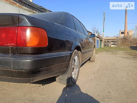 Audi 100 1993  випуску Кропивницький з двигуном 2.6 л бензин седан автомат за 1800 долл. 