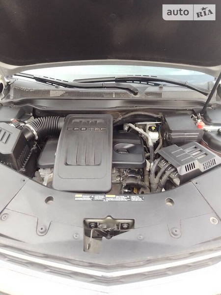 Chevrolet Equinox 2016  випуску Запоріжжя з двигуном 2.4 л бензин позашляховик автомат за 13500 долл. 