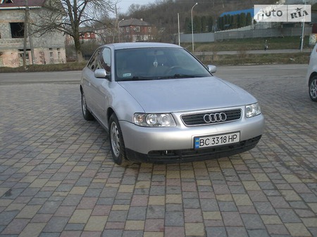 Audi A3 Limousine 2000  випуску Львів з двигуном 1.9 л дизель хэтчбек автомат за 4200 долл. 
