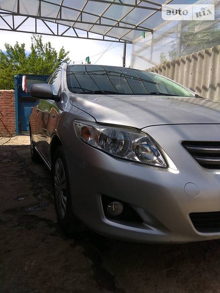 Toyota Corolla 2008  випуску Харків з двигуном 1.6 л  седан механіка за 9200 долл. 