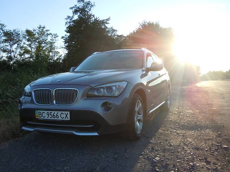 BMW X1 2010  випуску Ужгород з двигуном 2 л дизель позашляховик автомат за 15700 долл. 