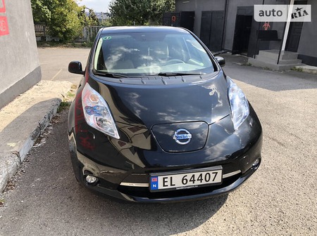 Nissan Leaf 2012  випуску Тернопіль з двигуном 0 л електро хэтчбек автомат за 5999 долл. 