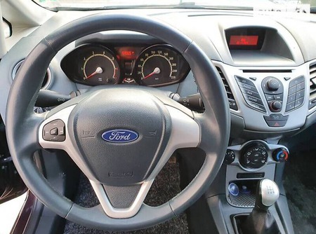 Ford Fiesta 2009  випуску Київ з двигуном 0 л бензин хэтчбек механіка за 6700 долл. 