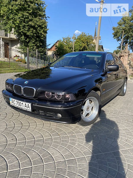 BMW 525 2000  випуску Луцьк з двигуном 2.5 л бензин седан механіка за 6200 долл. 