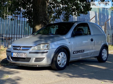 Opel Corsa 2005  випуску Черкаси з двигуном 1.4 л бензин хэтчбек механіка за 2700 долл. 