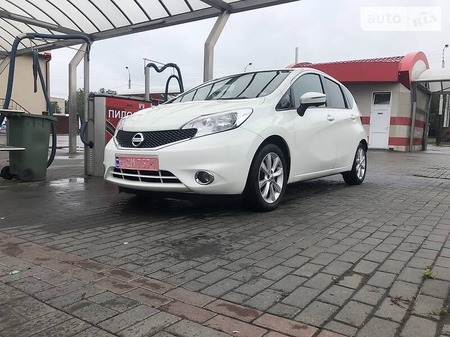 Nissan Note 2013  випуску Рівне з двигуном 1.5 л дизель хэтчбек механіка за 7150 долл. 