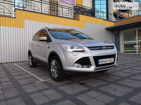 Ford Kuga 2014  випуску Вінниця з двигуном 2 л дизель позашляховик механіка за 15299 долл. 