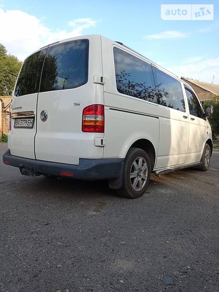 Volkswagen Transporter 2007  випуску Кропивницький з двигуном 1.9 л дизель мінівен механіка за 9100 долл. 