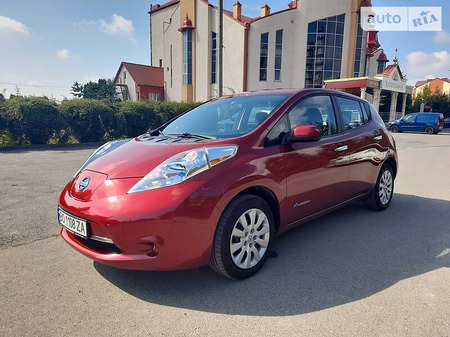 Nissan Leaf 2013  випуску Тернопіль з двигуном 0 л електро хэтчбек автомат за 9000 долл. 