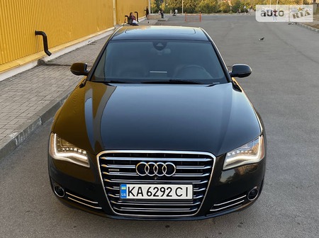 Audi A8 2013  випуску Запоріжжя з двигуном 3 л бензин седан автомат за 17900 долл. 