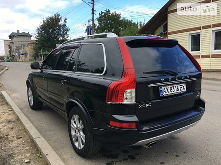 Volvo XC90 2013  випуску Львів з двигуном 3.2 л  позашляховик автомат за 15400 долл. 