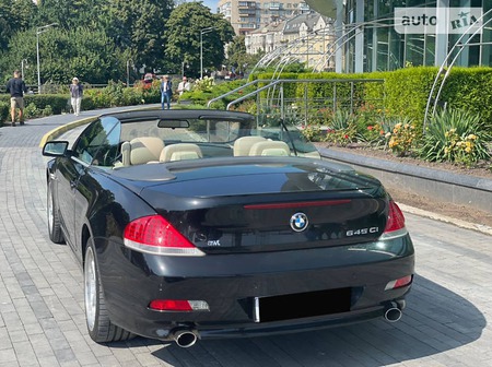 BMW 645 2004  випуску Київ з двигуном 4.5 л бензин кабріолет автомат за 12800 долл. 