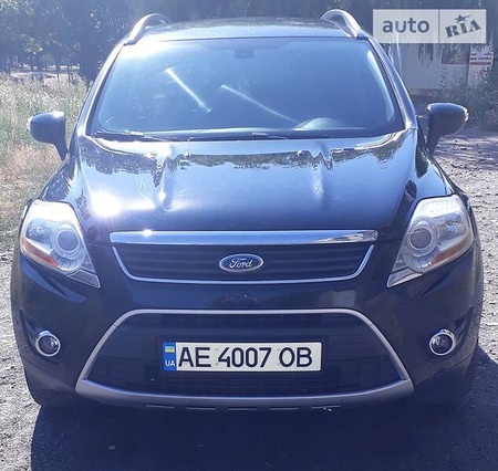 Ford Kuga 2011  випуску Дніпро з двигуном 2.5 л бензин позашляховик автомат за 12500 долл. 