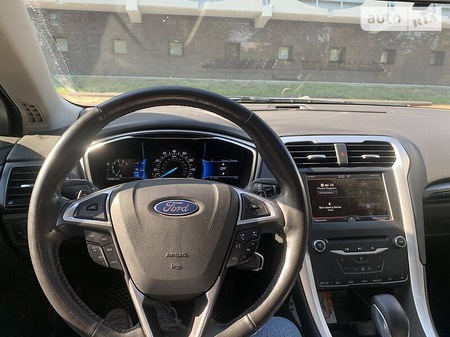Ford Fusion 2013  випуску Суми з двигуном 2 л бензин седан автомат за 12500 долл. 