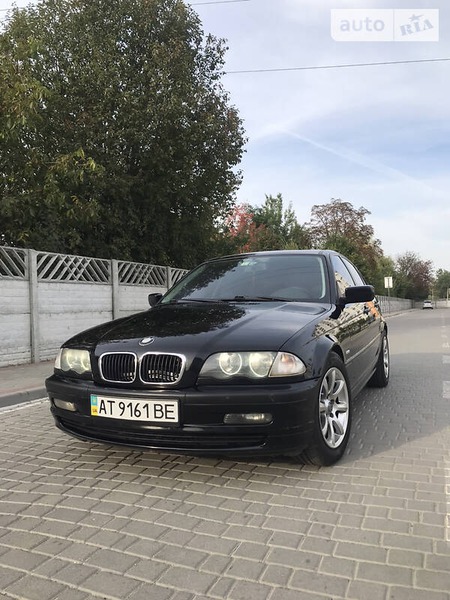 BMW 318 1998  випуску Івано-Франківськ з двигуном 1.9 л бензин седан механіка за 4950 долл. 
