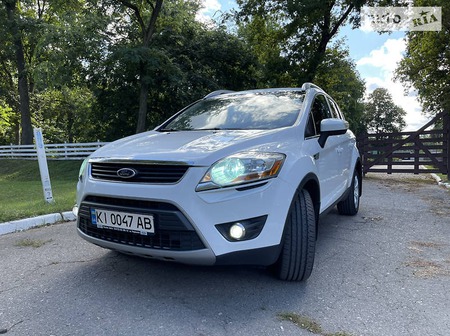 Ford Kuga 2012  випуску Київ з двигуном 2 л дизель позашляховик автомат за 12000 долл. 