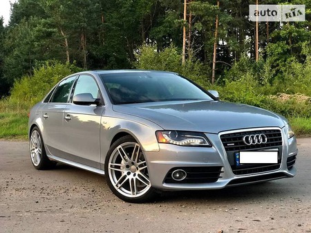 Audi A4 Limousine 2011  випуску Львів з двигуном 0 л бензин седан автомат за 11999 долл. 